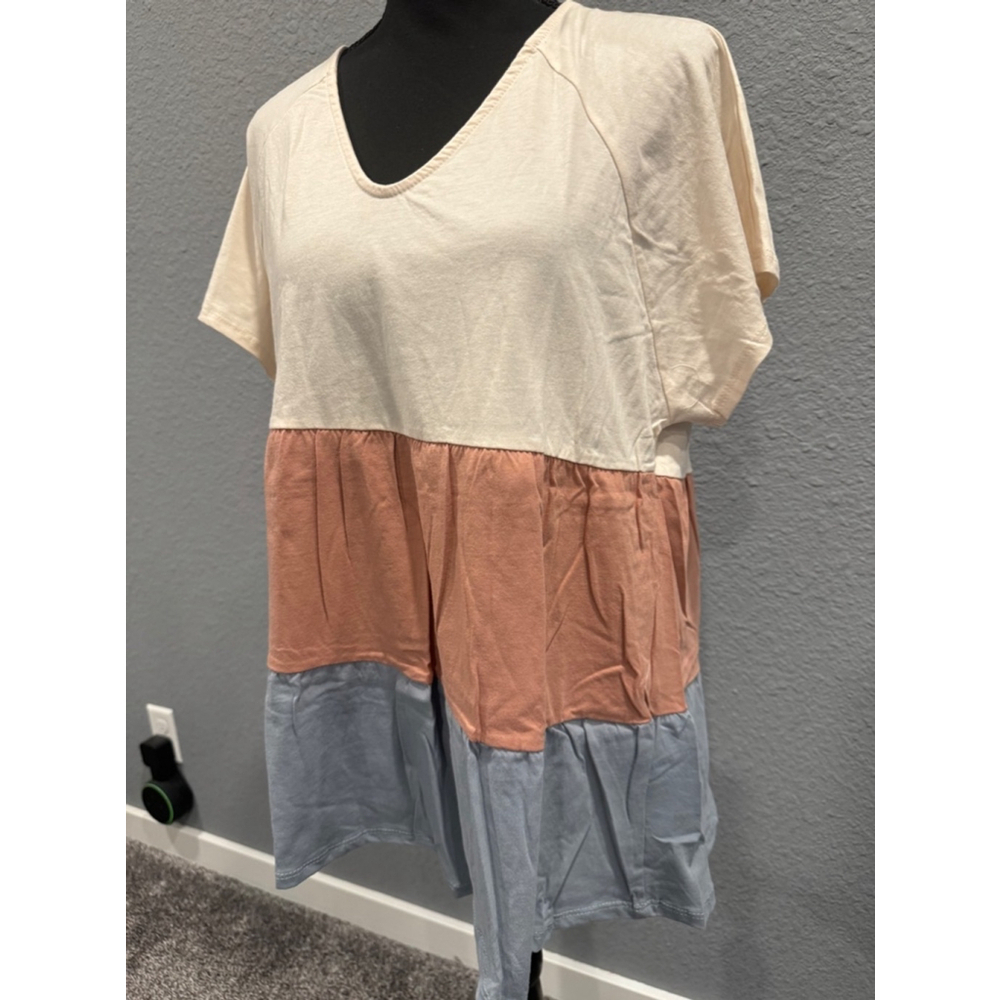 Cotton Bleu Color Block Tiered V-Neck Top, Sz Small NWOT - Picture 2 of 12